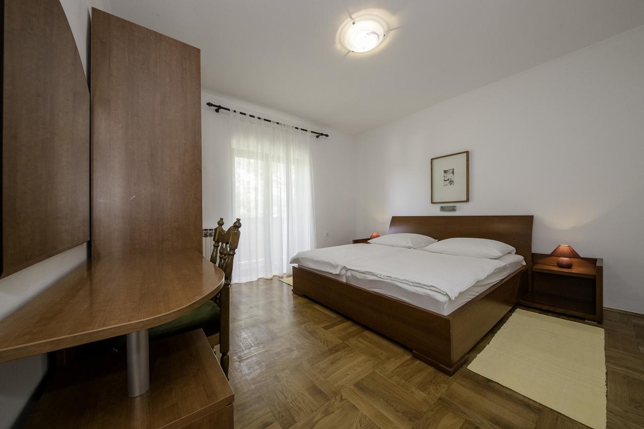 Apartments Dedic Supetarska Draga Eksteriør billede